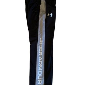 Under Armour kids joggers Great condition With pockets